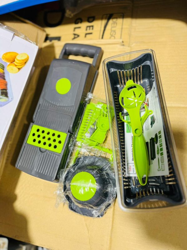 12 In 1 Multifunctional Vegetable Slicer